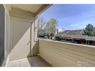 Photo #6: 912420 Listing