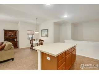 Photo #5: 912430 Listing