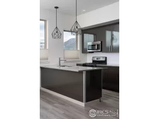 Photo #4: 912478 Listing 