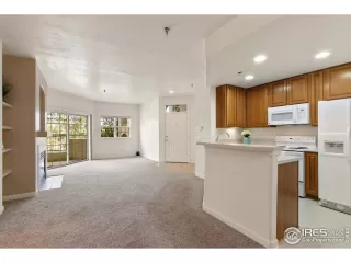 Photo #2: 912495 Listing