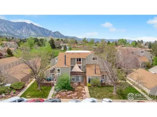 Photo #2: 912535 Listing