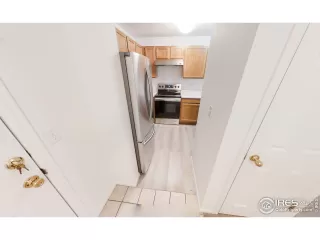 Photo #4: 912558 Listing