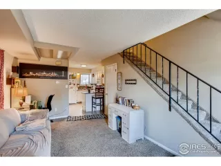 Photo #2: 912603 Listing