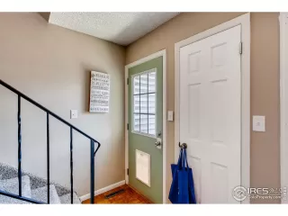 Photo #5: 912603 Listing