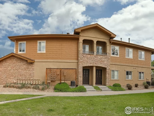 MLS: 912605 Condo For Sale