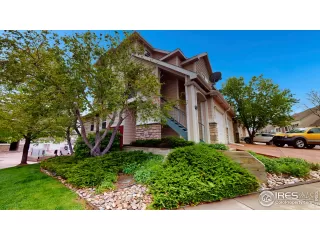 Photo #5: 912637 Listing