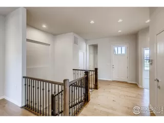 Photo #2: 912654 Listing