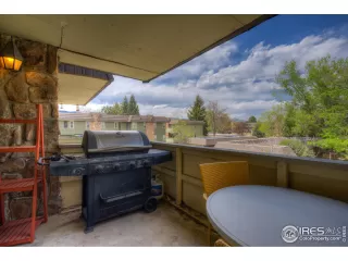 Photo #2: 912659 Listing