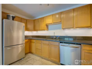 Photo #5: 912659 Listing