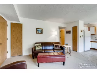 Photo #4: 912680 Listing 