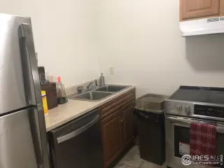 Photo #4: 912688 Listing