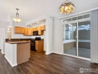 Photo #6: 912710 Listing