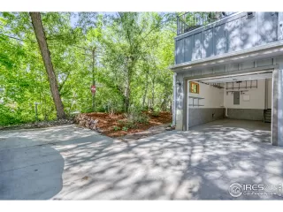 Photo #3: 912808 Listing