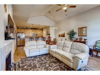 Photo #4: 912820 Listing