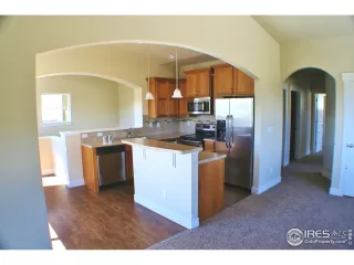 Photo #3: 912958 Listing