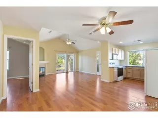 Photo #5: 913014 Listing