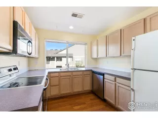 Photo #6: 913014 Listing