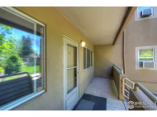 Photo #4: 913043 Listing