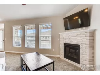 Photo #4: 913068 Listing