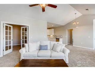 Photo #5: 913068 Listing