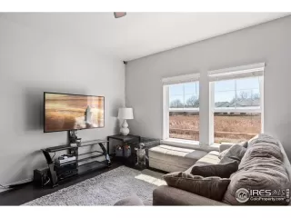 Photo #4: 913072 Listing