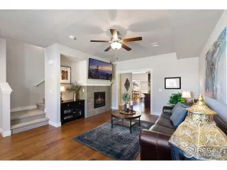 Photo #4: 913106 Listing