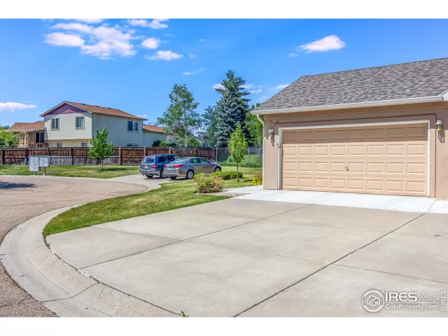 MLS: 913124 Condo For Sale