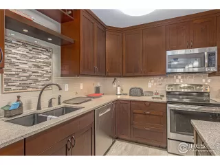 Photo #5: 913124 Listing 