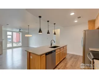 Photo #5: 913130 Listing 