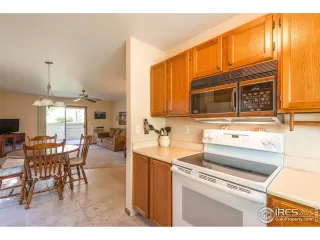 Photo #5: 913138 Listing