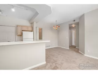 Photo #5: 913149 Listing