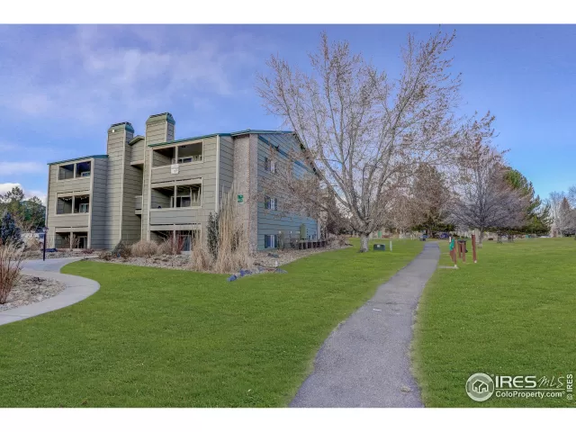 MLS: 913178 Condo For Sale