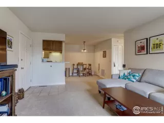 Photo #4: 913178 Listing 