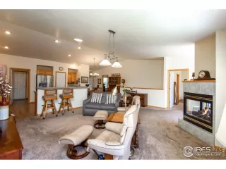 Photo #3: 913190 Listing