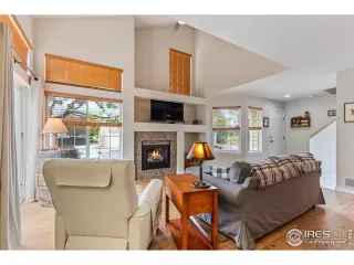 Photo #4: 913217 Listing