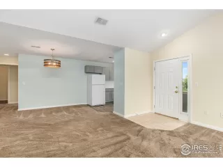 Photo #1: 913256 Listing