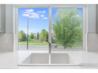 Photo #3: 913256 Listing