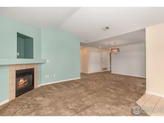 Photo #6: 913256 Listing