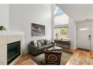 Photo #3: 913297 Listing