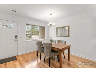 Photo #6: 913297 Listing