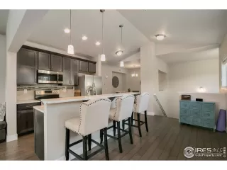 Photo #2: 913321 Listing