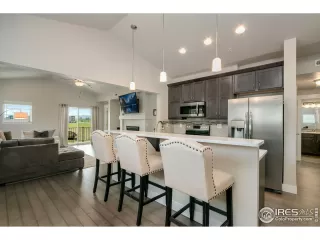 Photo #4: 913321 Listing