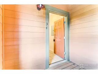 Photo #2: 913335 Listing 