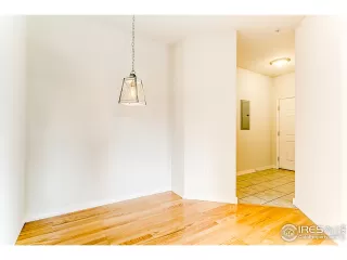 Photo #5: 913335 Listing 