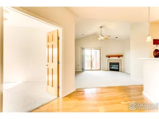 Photo #6: 913335 Listing 