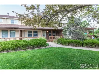 Photo #2: 913385 Listing