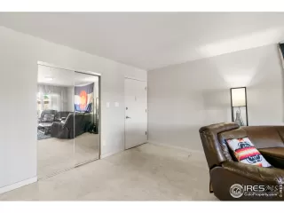 Photo #1: 913398 Listing 