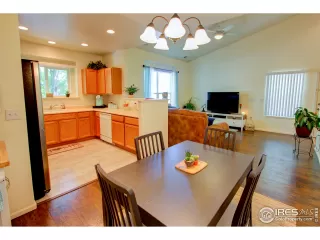 Photo #5: 913475 Listing