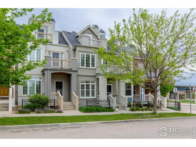 MLS: 913496 Condo For Sale