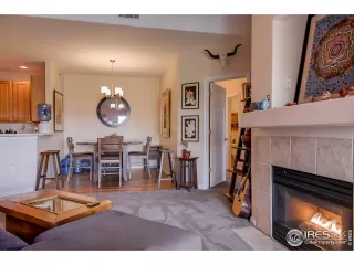 Photo #5: 913619 Listing 